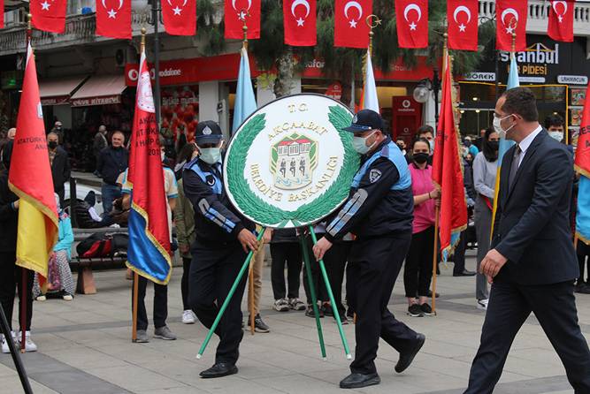 Ak�aabat Belediyesi �elengi