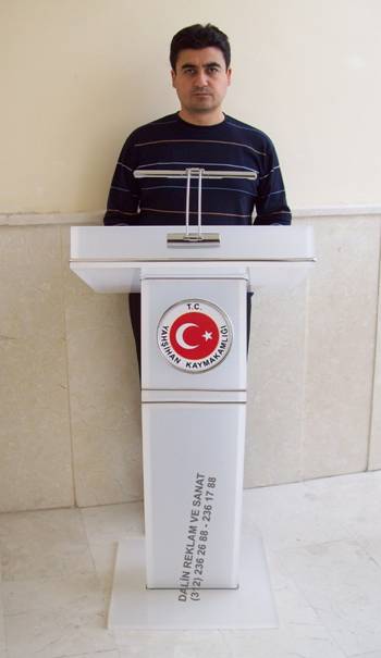 AKR�L�K K�RS� BUR RENG�  AMBLEML� ABAJURLU