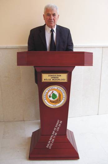 KONU�MA K�RS�S� OGM AMBLEML� �AY RENG�