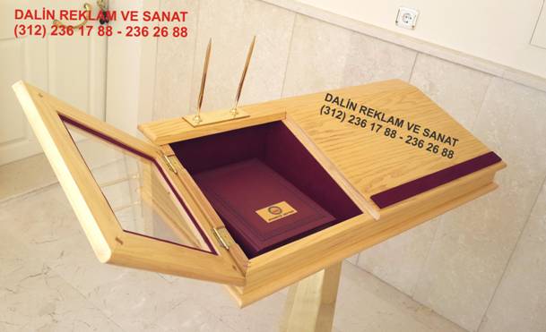 PR�N� G�VDE KONU�MA �MZA K�RS�S� �EREF DEFTER� DOLABI