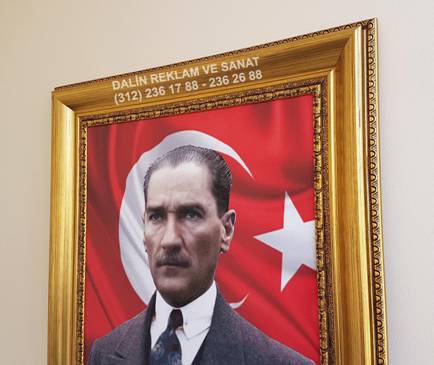 MAKAM ODASI ATAT�RK RESM� TABLOSU 80 65 CM �ER�EVE DL 9305 ATARES�M 6 DETAY