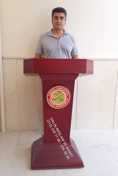 KONU�MACI K�RS�S� �ANAK�I KAI�I �AY RENG�