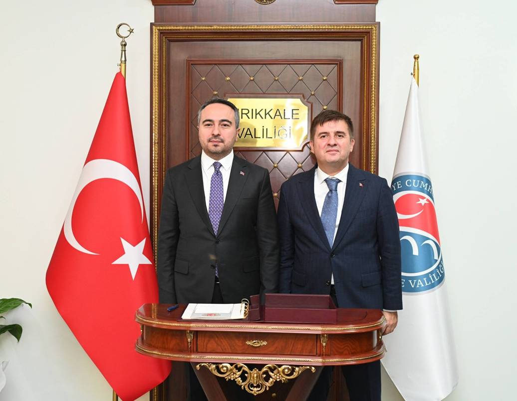 K�r�kkale Valili�inde �eref Defteri �mzal�yor -�evre �ehircilik ve �klim De�i�ikli�i Bakan Yard�mc�s� Burak Demiralp